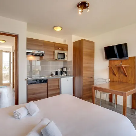 Aparthotel Azurea 3*