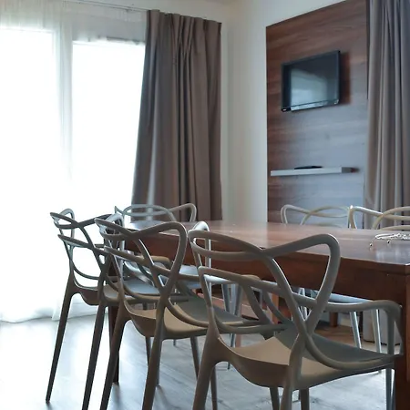 Azurea Hotel apartamentowy 3*