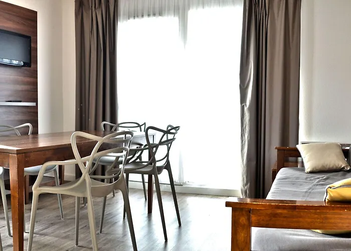 レジデンス アズレア アパートホテル 3*