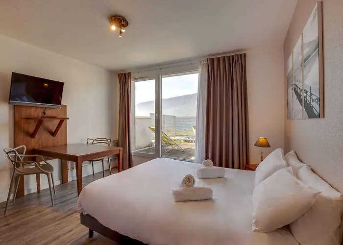 レジデンス アズレア